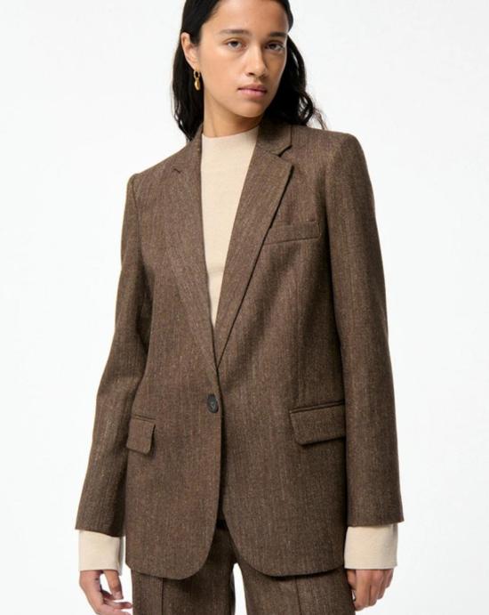 25FW 바네사브루노 5HVA40V02301 120 Brown - VANESSA BRUNO