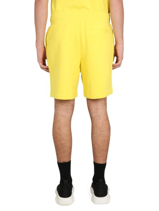  모스키노 숏팬츠 03472028 1032 Yellow - MOSCHINO