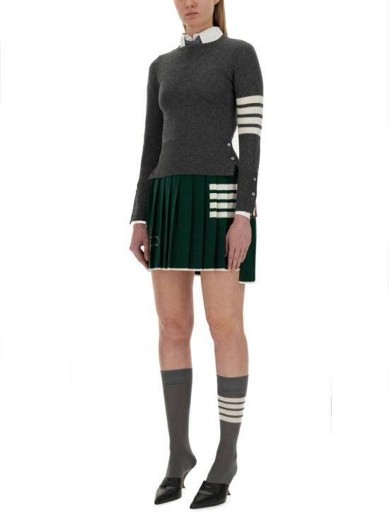  톰브라운 캐시미어 4바 클래식 크루넥 풀오버 FKA001A 00011035 Grey - THOM BROWNE