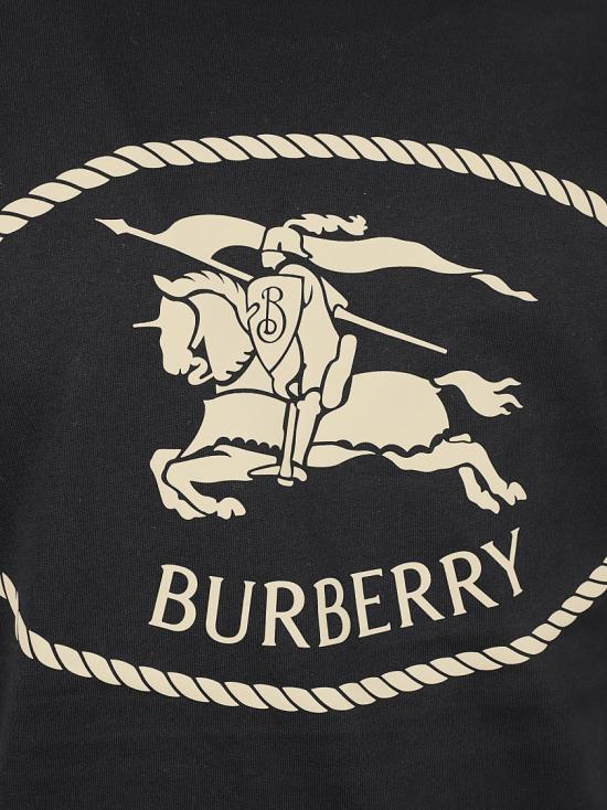 25FW 버버리 나이트 스탬프 코튼 티셔츠 8110953 A1189 Black - BURBERRY