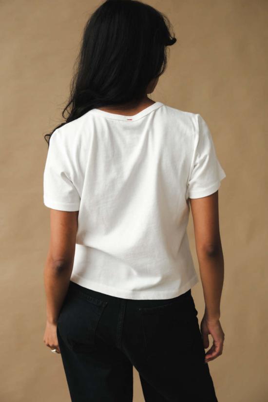  르 본 숍 반팔 티셔츠 Le Bon Shoppe The Little Boy 티셔츠 빈티지 화이트 - Le Bon Shoppe