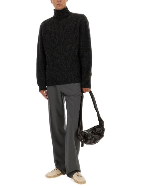 25FW 르메르 하이넥 스웨터 TO1427 LK1029MU213 Black - LEMAIRE