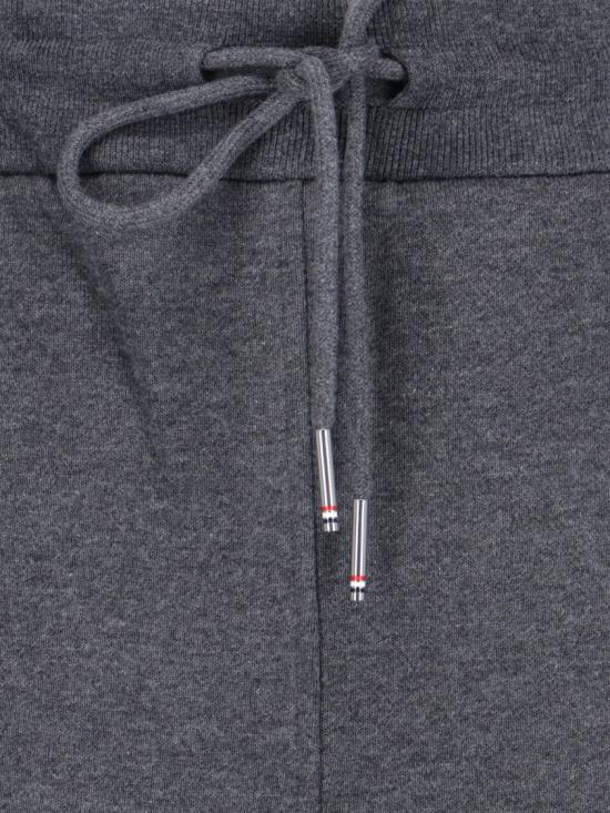 25FW 톰브라운 클래식 루프백 엔지니어드 4바 스웨트팬츠 MJQ008H 00535025 Grey - THOM BROWNE