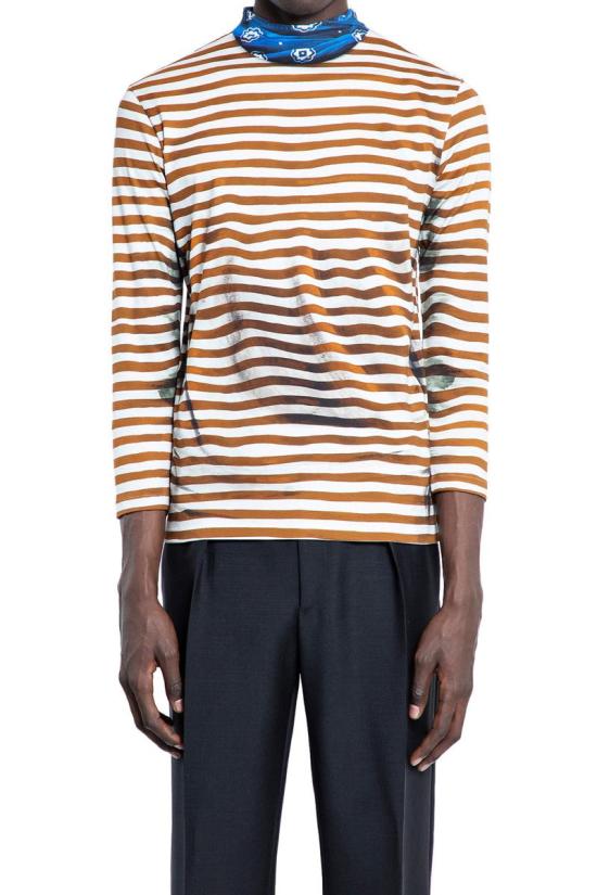 25SS 프라다 긴팔 티셔츠 UJL11C1484 F0UR4 BROWN