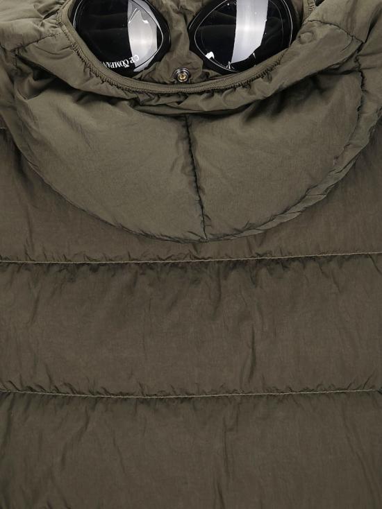 25FW 씨피 컴퍼니 크롬-R 고글 다운 자켓 크롬-R 고글 다운  19CMOW011A005904G Green - C.P. COMPANY