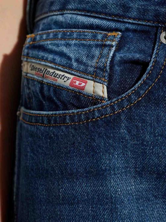 26SS 디젤 스트레이트 팬츠 A0692609I2701 Blue - DIESEL