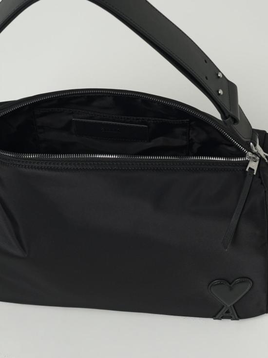 25FW 아미 숄더백 ULL706AW0001 001 Black - AMI