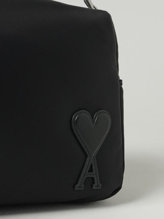 25FW 아미 숄더백 ULL706AW0001 001 Black - AMI