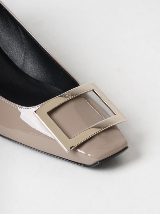 26SS 로저비비에 트럼펫 메탈 버클 펌프스 RVW44815280D1P C415 Dove Grey - ROGER VIVIER