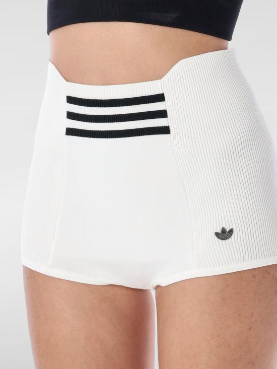 25FW 아디다스 하이웨이스트 리브 텍스처 보이쇼츠 KB3068 White - ADIDAS