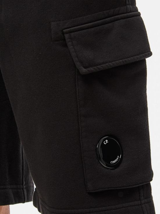 25FW 씨피 컴퍼니 숏팬츠 18CMSB101A110044G 999 Black - C.P. COMPANY