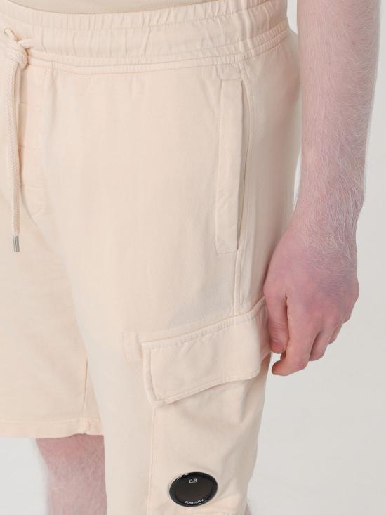 25FW 씨피 컴퍼니 숏팬츠 16CMSB021A002246G 402 Beige - C.P. COMPANY