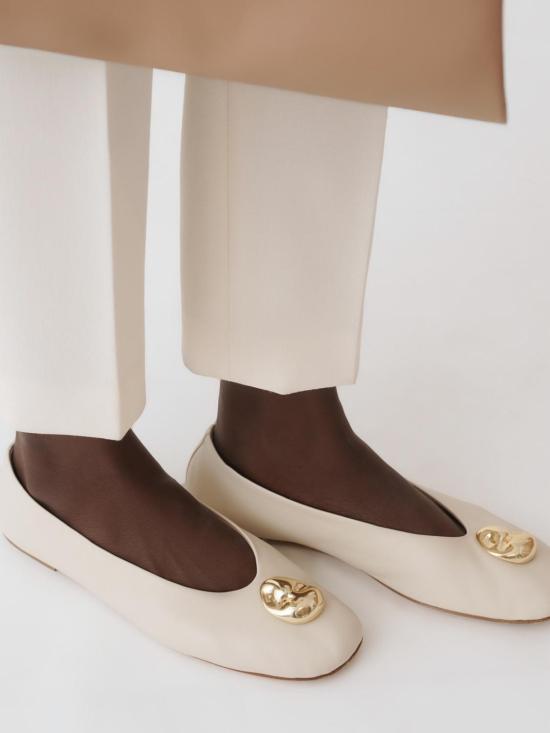 25FW 파비아나 필리피 플랫 슈즈 ASD215A807L820 0145 Butter - FABIANA FILIPPI