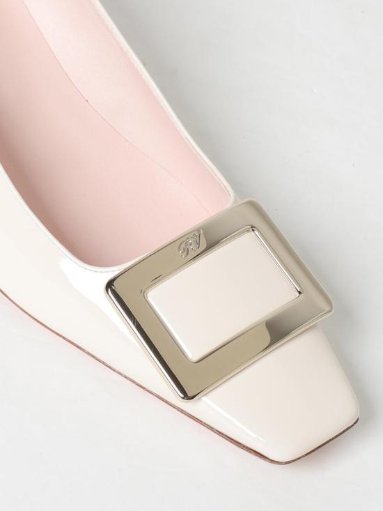 26SS 로저비비에 벨 비비어 펌프스 힐 RVW00600920D1P 9999 White - ROGER VIVIER