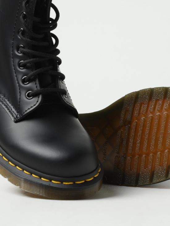 25FW 닥터마틴 11822006 Black - DR.MARTENS