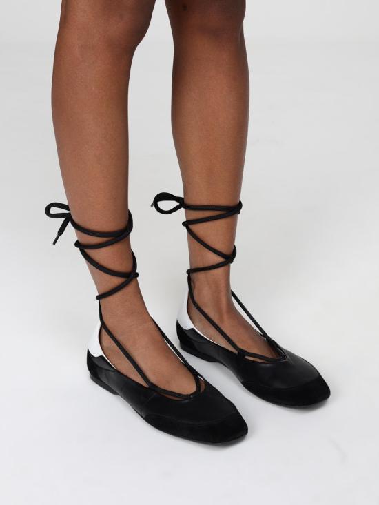 25FW 파트리지아페페 플랫 슈즈 8Z0123L150 K103 Black - PATRIZIA PEPE