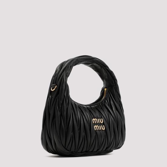  미우미우 마틀라쎄 완더 레더 토트백 5BC125VOOYAN88 F0002 BLACK - MIU MIU