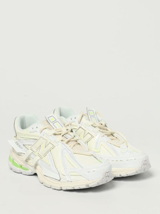 25FW 뉴발란스 뮬/슬리퍼 U1906AE White - NEW BALANCE