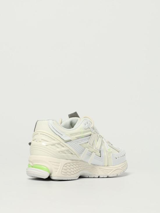 25FW 뉴발란스 뮬/슬리퍼 U1906AE White - NEW BALANCE