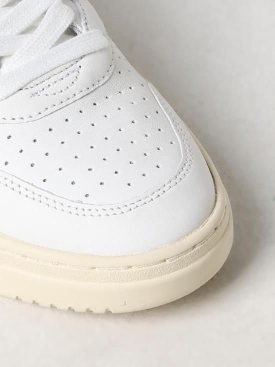 26SS 오트리 메달리스트 로우 스니커즈 AULWGG04 White - AUTRY