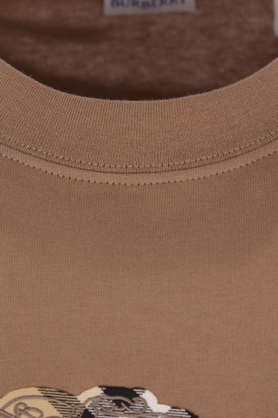 25FW 버버리 EKD 체크 코튼 티셔츠 8116168A3324 CLAY BROWN - BURBERRY