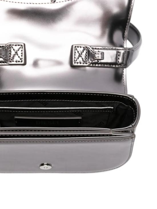 25FW 디젤 1DR 숄더백 인 미러드 레더 X08396 PS202 097 H0926 PALISANDRE - DIESEL