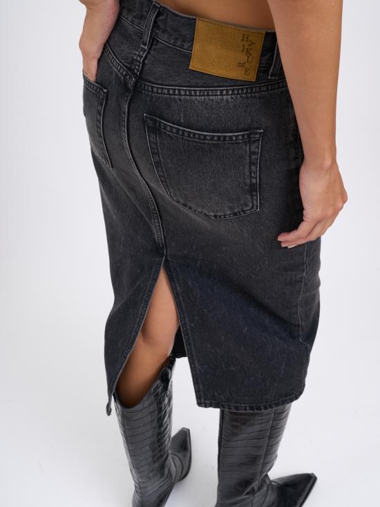 25FW 하이쿠레 데님 스커트 MHEW08103DF174L0902 Black - HAIKURE