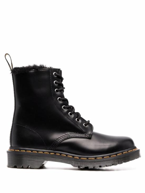  닥터마틴 부츠 26238021 Black