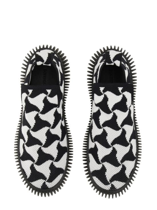 26FW 보테가베네타 스니커즈 690045 V1NW01486 BLACK - BOTTEGA VENETA