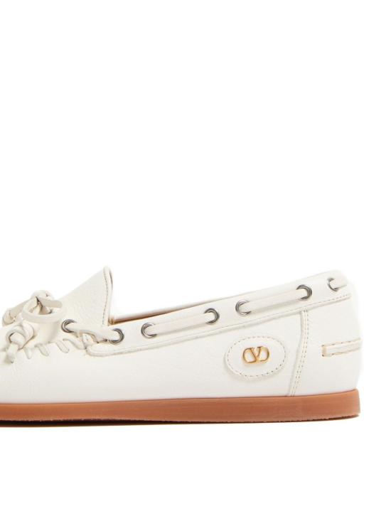 25FW 발렌티노 가라바니 로퍼 YS0K85PNJ 098 White - VALENTINO GARAVANI