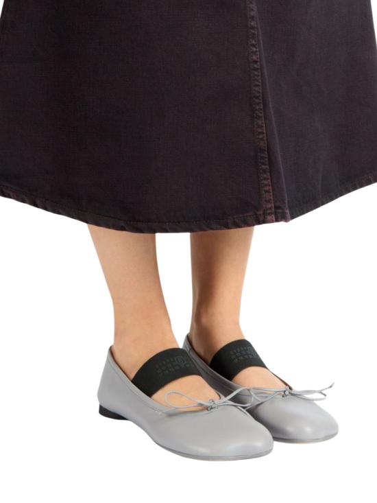 25FW MM6 메종마르지엘라 아나토믹 뉴메릭 발레리나 플랫 슈즈 S59WZ0099 P3628T8150 Silver - MM6 MAISON MARGIELA