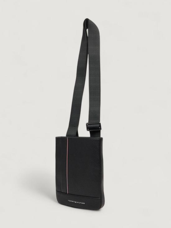 25FW 타미힐피거 숄더백 AM0AM13633 BDS Black - TOMMY HILFIGER