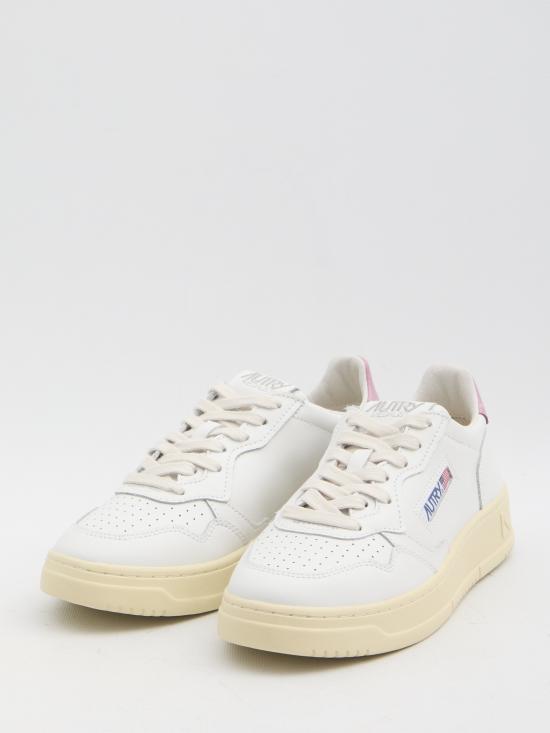 25FW 오트리 메달리스트 로우 스니커즈 AULWLL88 WHITE - AUTRY