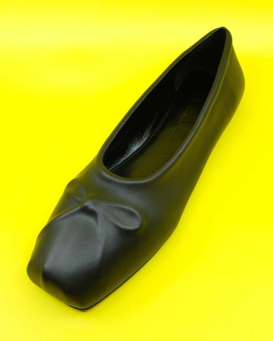  마르니 스니커즈 Marni 나파 가죽 심리스 리틀 보우 발레 플랫 블랙 - MARNI