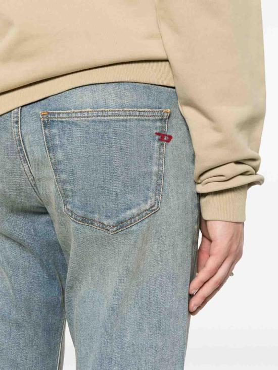  디젤 2019 D 스트럭트 슬림진 A0355809H5001 BLUE - DIESEL