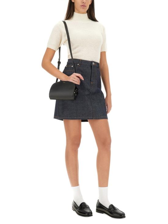 25SS 아페쎄 터틀넥 WPABE F23343 AAC WHITE - A.P.C.