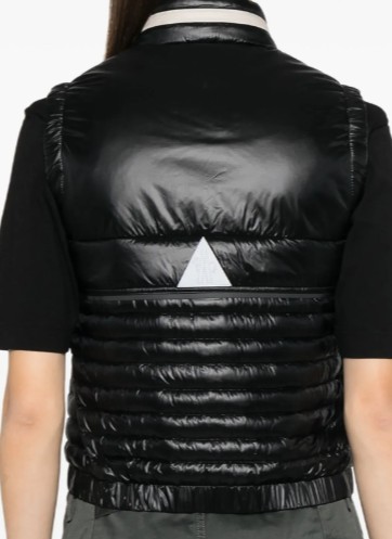 25SS 몽클레어 베스트 K10981A00019597X6 999 - MONCLER