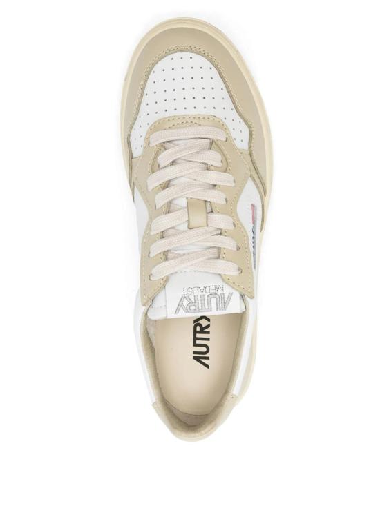 25FW 오트리 메달리스트 로우 레더 스니커즈 AULWWB60 White - AUTRY