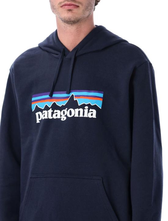 26SS 파타고니아 P-6 로고 업라이절 후드 티셔츠 39622 NENA - PATAGONIA