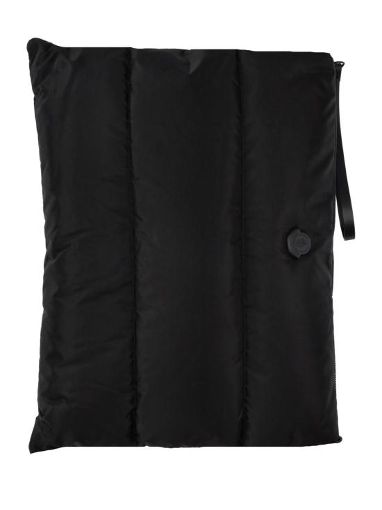 26SS 몽클레어 클러치/파우치 K209A6B00001M7451 999 BLACK Black