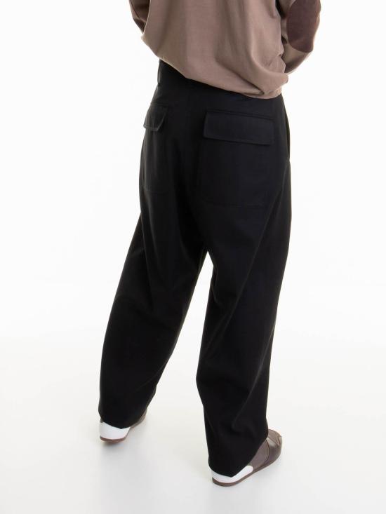  모스키노 스트레이트 팬츠 030802130555 Black - MOSCHINO