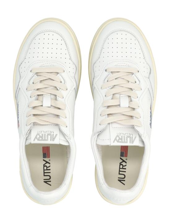 26SS 오트리 메달리스트 로우 스니커즈 AULMLL15 WW Bianco - AUTRY