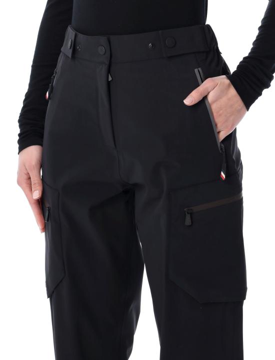 25FW 몽클레어 트레이닝/조거 팬츠 J20982A00003597FA 999 Nero - MONCLER