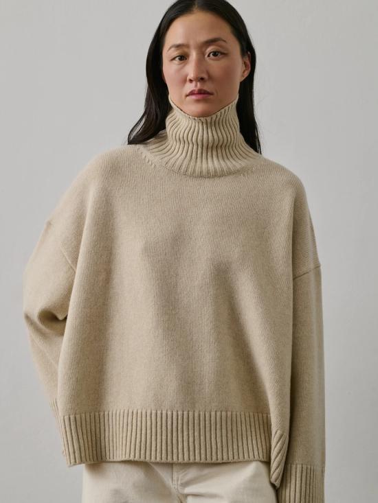 25FW 쉐르 터틀넥 PUL1518WILLIAM ECR1924W Beige - SOEUR