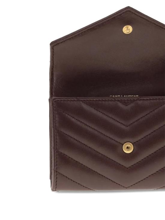 25FW 생로랑 카산드라 퀼티드 램스킨 스몰 엔벨로프 지갑 414404AAA44 6195 BURGUNDY - SAINT LAURENT