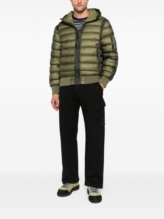 25FW 씨피 컴퍼니 DIAGONAL 다이애그널 레이즈드 플리스 카고 스웨트팬츠 19CMSP141A 005086W999 Black - C.P. COMPANY