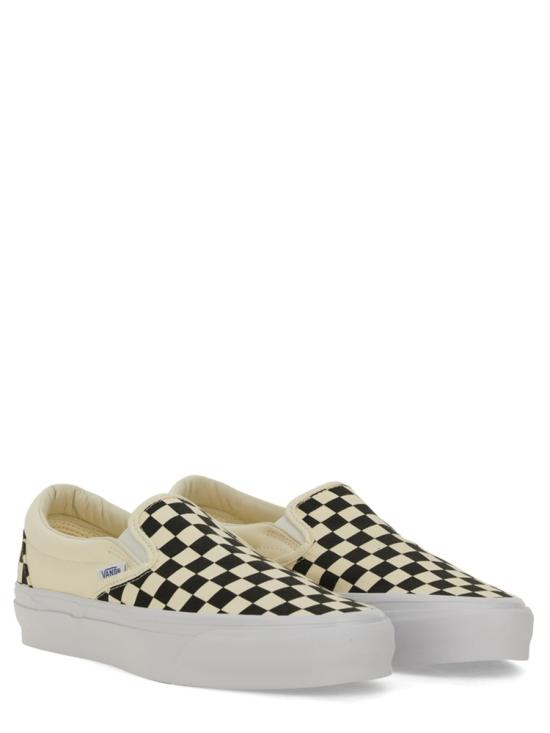 26SS 반스 스니커즈 VN000CSE 2BO1 WHITE - VANS