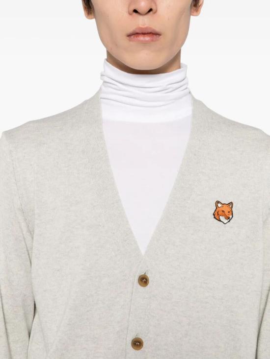 25FW 메종키츠네 폭스 헤드 메리노 레귤러 가디건 PM00501KT1181 H120 LIGHT GREY MEL - MAISON KITSUNE