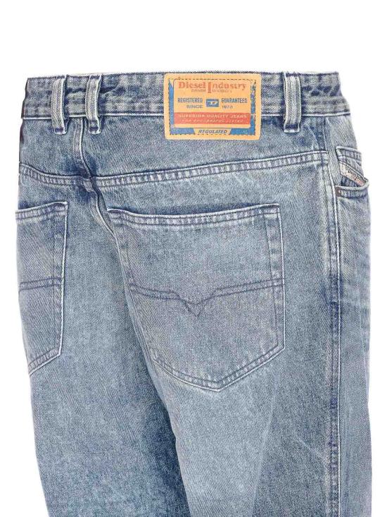 25FW 디젤 D-Vyl 슬림핏 워싱 데님 팬츠 A21498007DA01 Blue - DIESEL