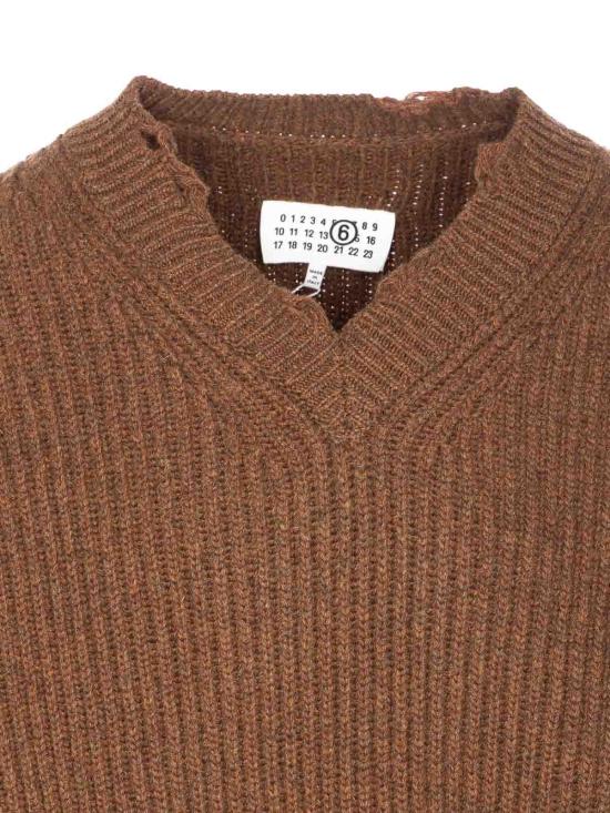 26FW MM6 메종마르지엘라 스웨터 SH0HN0003M13138142M Brown - MM6 MAISON MARGIELA